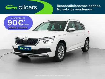 Usado Skoda Kamiq Ambition 110 CV (80 kW) 2022 Blanco SUV