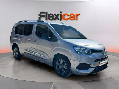 Usado Toyota Proace Verso City 131 CV (96 kW) 2022 Gris Familiar