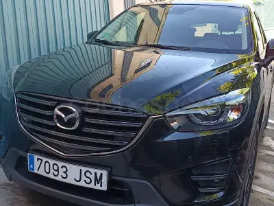 Usado Mazda CX-5 Edition 165 CV (121 kW) 2016 Negro SUV
