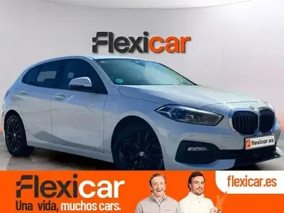 Begagnad BMW 118 140 HK (102 kW) 2020 Vit Halvkombi