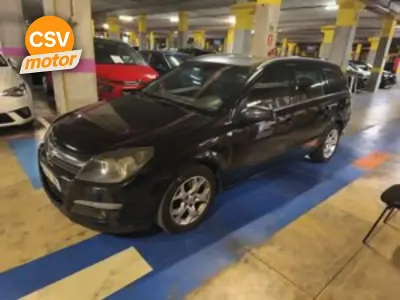 Usado Opel Astra Enjoy 120 CV (88 kW) 2006 Negro Utilitario