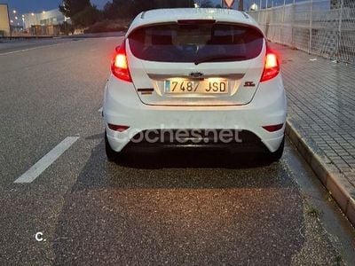 Usado Ford Fiesta ST-Line 100 CV (73 kW) 2016 Blanco Berlina