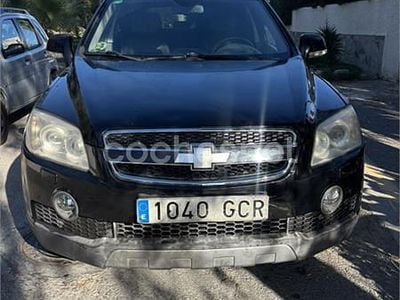 Usado Chevrolet Captiva 150 CV (110 kW) 2008 Negro SUV