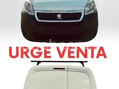 Usado Peugeot Partner Tepee Access 75 CV (55 kW) 2016 Blanco Monovolumen