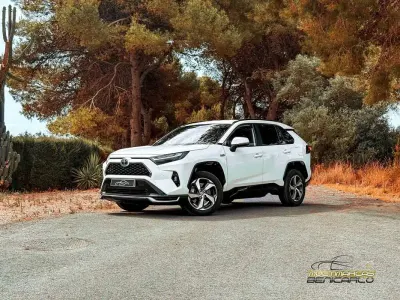 Usado Toyota RAV4 Hybrid Advance 306 CV (225 kW) 2022 Blanco SUV