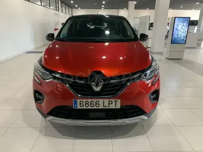 Usado Renault Captur Life 90 CV (66 kW) 2020 Granate SUV