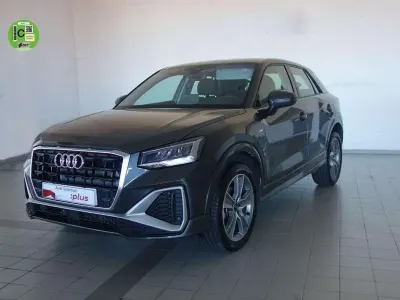 Usado Audi Q2 S-Line 116 CV (85 kW) 2025 Gris SUV