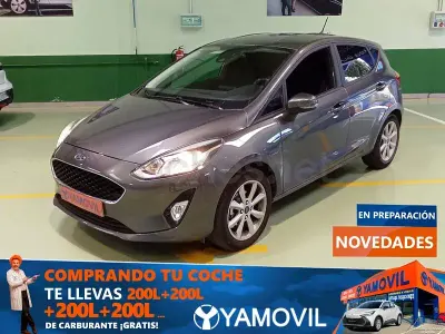 Usado Ford Fiesta Trend 85 CV (62 kW) 2018 Gris / plata Utilitario