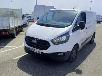 Usado Ford Transit Custom Nugget 150 CV (110 kW) 2020 Blanco Monovolumen