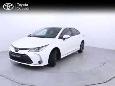 Usado Toyota Corolla Style 140 CV (102 kW) 2025 Blanco Berlina
