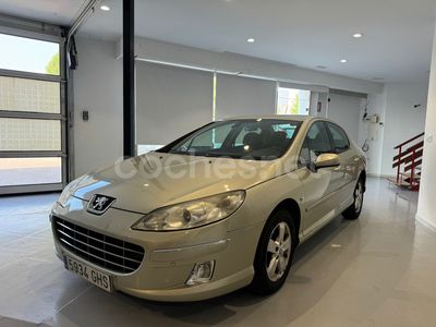 Peugeot 407