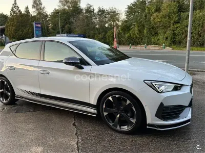 Usado Cupra Leon 150 CV (110 kW) 2023 Blanco Berlina