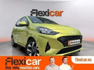 Usado Hyundai i10 67 CV (49 kW) 2024 Verde Utilitario