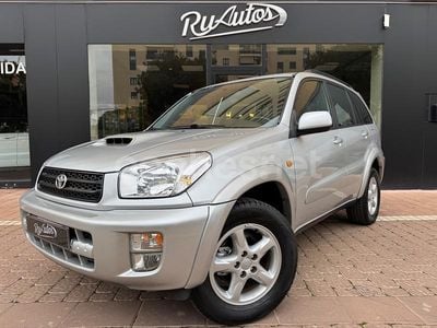 Gris / plata Usado 2003 Toyota RAV4 Luna SUV | 11.999 € (Caro)