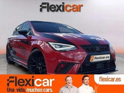 Usado Seat Ibiza Style 110 CV (80 kW) 2022 Rojo Utilitario