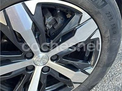 Usado Peugeot 5008 GT-line 150 CV (110 kW) 2017 Verde SUV