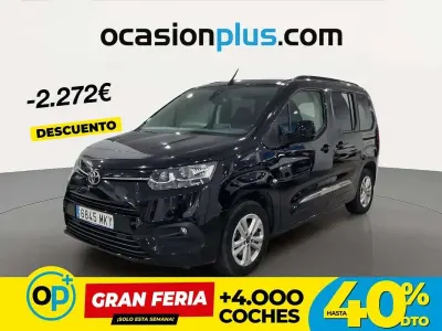 Usado Toyota Proace Active 131 CV (96 kW) 2023 Negro Monovolumen