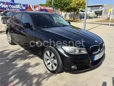 Usado BMW 318 143 CV (105 kW) 2012 Negro Berlina