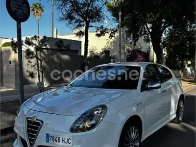 Usado Alfa Romeo Giulietta Progression 140 CV (102 kW) 2012 Blanco Utilitario