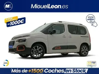 Begagnad Citroën Berlingo Shine 102 HK (75 kW) 2020 Beige Minibuss