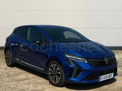 Usado Renault Clio V Techno 90 CV (66 kW) 2024 Azul Berlina