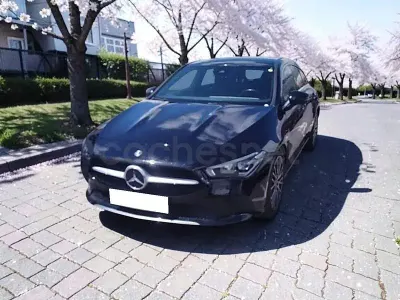 Usado Mercedes CLA220 Shooting Brake 190 CV (139 kW) 2021 Negro Familiar
