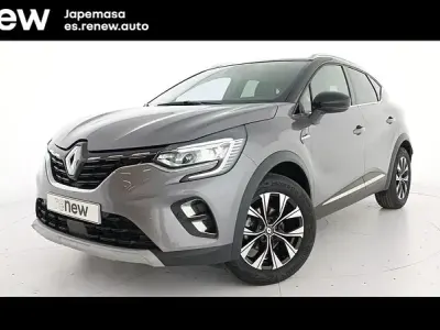 Usado Renault Captur Techno 140 CV (102 kW) 2023 Gris SUV