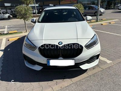 Usado BMW 116 116 CV (85 kW) 2020 Blanco Utilitario