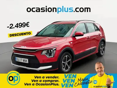Usado Kia Niro 141 CV (103 kW) 2024 Rojo SUV