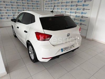 Usado Seat Ibiza Reference 95 CV (69 kW) 2020 Blanco Utilitario