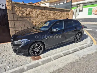 Usado BMW 118 136 CV (100 kW) 2024 Negro Utilitario