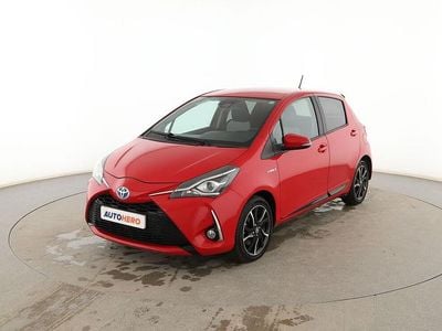 Rojo Usado 2017 Toyota Yaris Hybrid Active Utilitario | 13.499 € (Precio justo)
