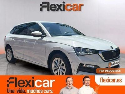 Usado Skoda Scala Ambition 110 CV (80 kW) 2023 Blanco Utilitario