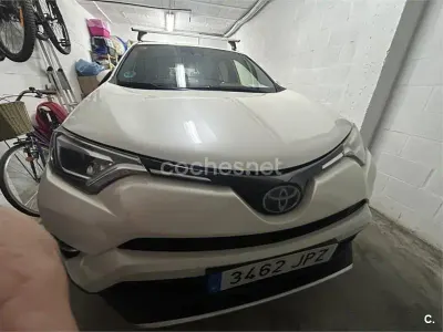 Usado Toyota RAV4 Hybrid Advance 197 CV (144 kW) 2016 Blanco SUV