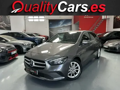 Gebraucht Mercedes B200 150 PS (110 kW) 2019 Grau Van / Kleinbus