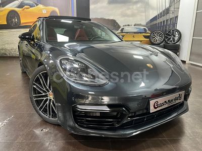 Porsche Panamera 4S