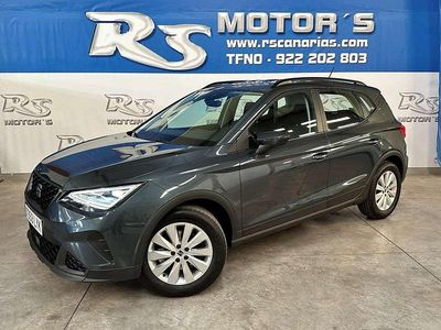 Gris / plata Usado 2022 Seat Arona Style SUV | 15.990 € (Precio justo)