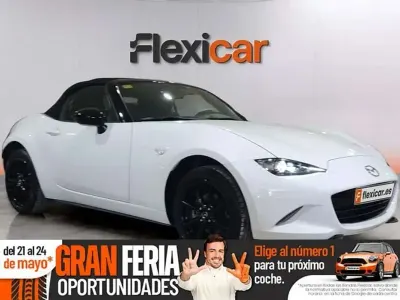 Usado Mazda MX5 131 CV (96 kW) 2018 Blanco Descapotable