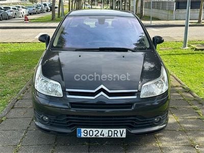 Usado Citroën C4 VTR Sport 92 CV (67 kW) 2005 Negro Berlina