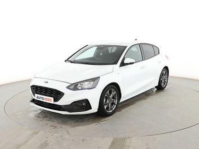 Usado Ford Focus ST-Line 125 CV (91 kW) 2021 Blanco Berlina