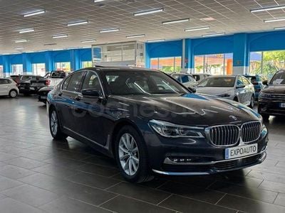Usado BMW 730 Comfort Edition 265 CV (194 kW) 2019 Gris / plata Berlina