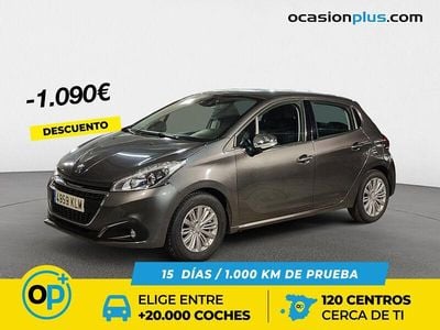 Gris Usado 2018 Peugeot 208 Allure Utilitario | 9800 € (Un poco caro)