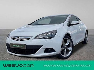 Blanco Usado 2011 Opel Astra Excellence Berlina | 7900 € (Caro)