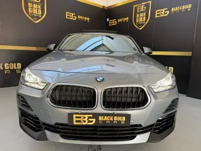 Usado BMW X2 Sport Line 136 CV (100 kW) 2022 Gris / plata SUV