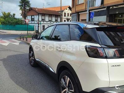 Blanco Usado 2022 Peugeot 3008 Allure SUV | 19.000 € (Precio justo)