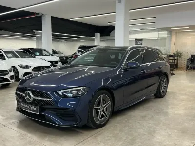 Usado Mercedes 220 200 CV (147 kW) 2025 Azul sodalita Familiar