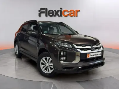 Usado Mitsubishi ASX Spirit 150 CV (110 kW) 2020 Gris SUV