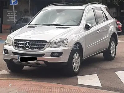 Usado Mercedes ML350 272 CV (200 kW) 2006 Gris / plata SUV