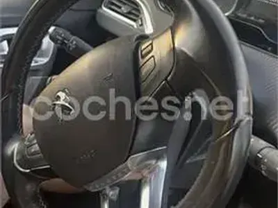 Usado Peugeot 2008