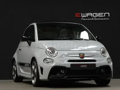 Usado Abarth 595C Turismo 165 CV (121 kW) 2022 Gris / plata Descapotable
